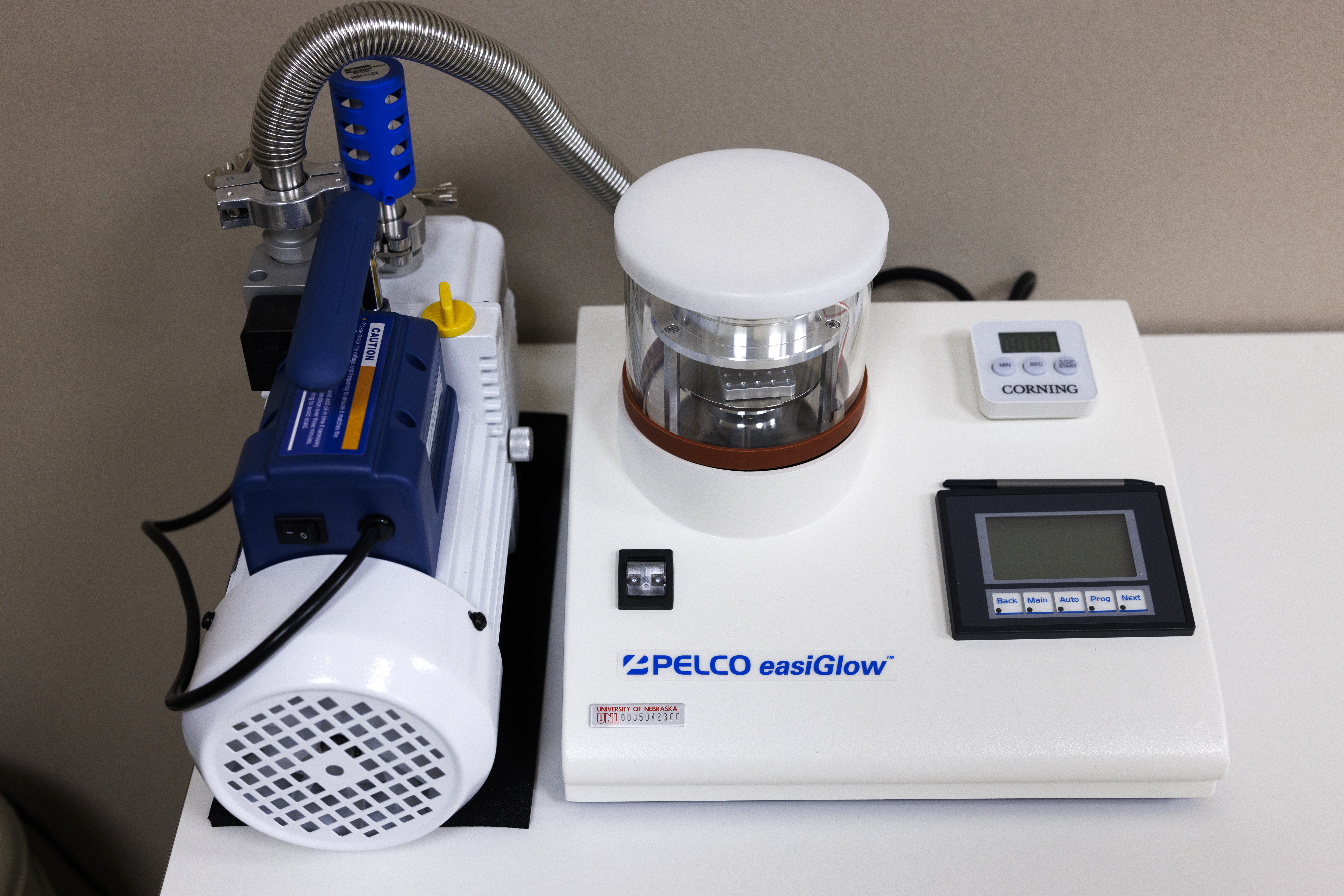 PELCO easiGlow™ Glow Discharge Cleaning System